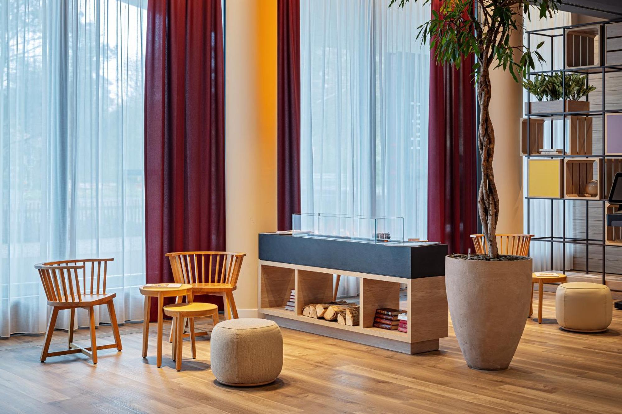 Intercityhotel Geneva Vernier Exterior photo