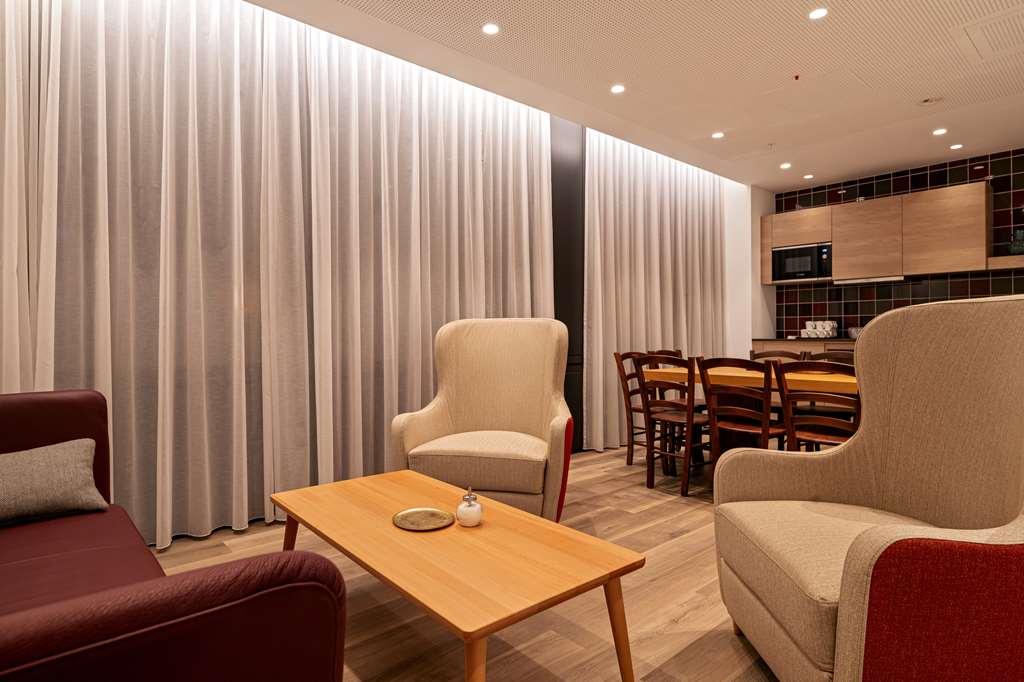 Intercityhotel Geneva Vernier Room photo