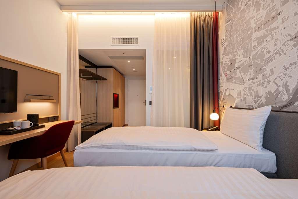 Intercityhotel Geneva Vernier Room photo